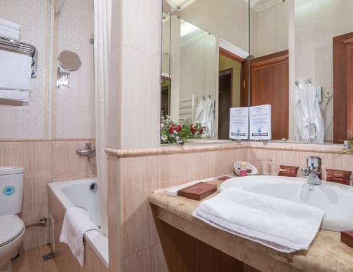 Люкс 2-местный 2-комнатный - Санаторий «Старинная Анапа»