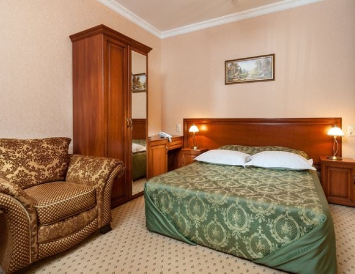 Улучшенный kingsize bed 2-местный - Санаторий «Старинная Анапа»