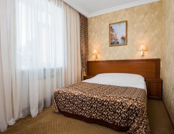 Улучшенный kingsize bed 2-местный - Санаторий «Старинная Анапа»