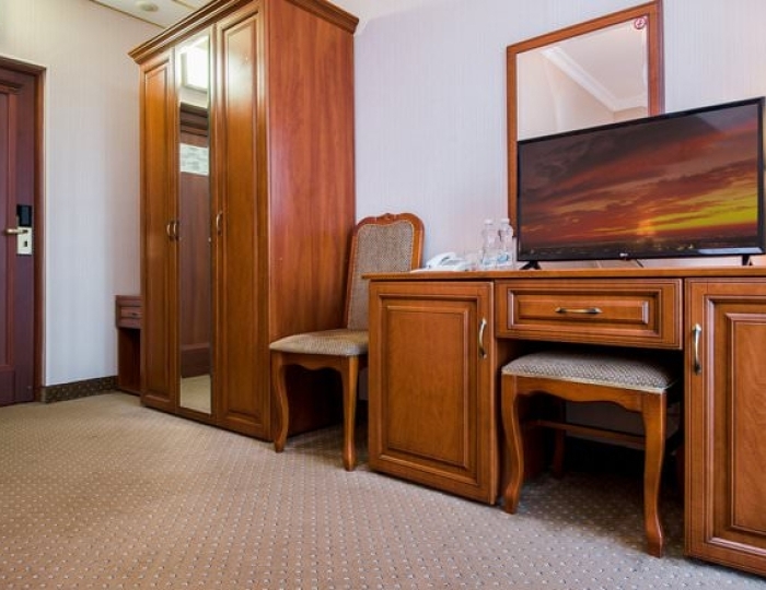 Улучшенный kingsize bed 2-местный - Санаторий «Старинная Анапа»